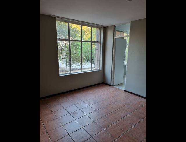 4 BEDROOM APARTMENT FOR SALE IN ARCADIA